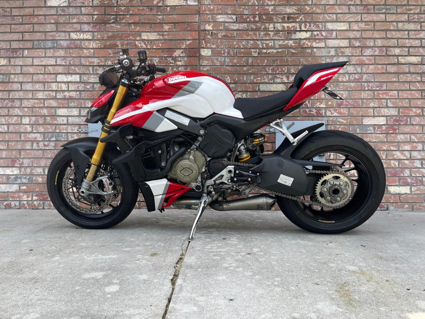 
                  
                    STREETFIGHTER V4S Used 2020 ducati
                  
                