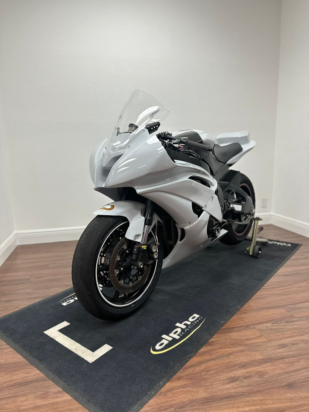 2008 Yamaha R6 Race bike