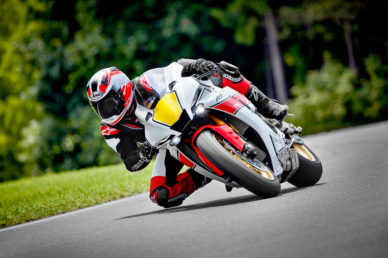 
                  
                    Arai Quantum-X Helmet – Steel Red
                  
                