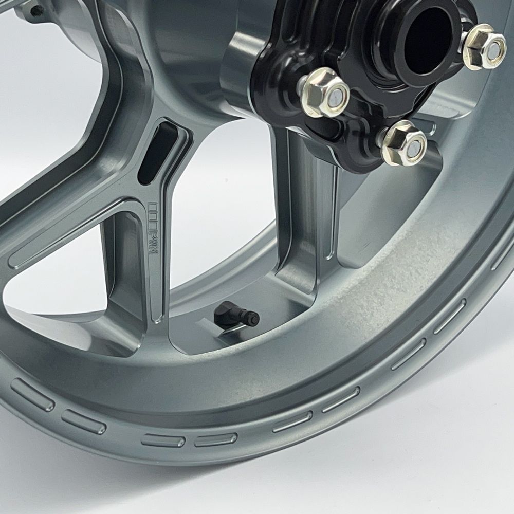 
                  
                    PVM rear wheel 5Y Design - BMW S1000RR 2019-2024
                  
                