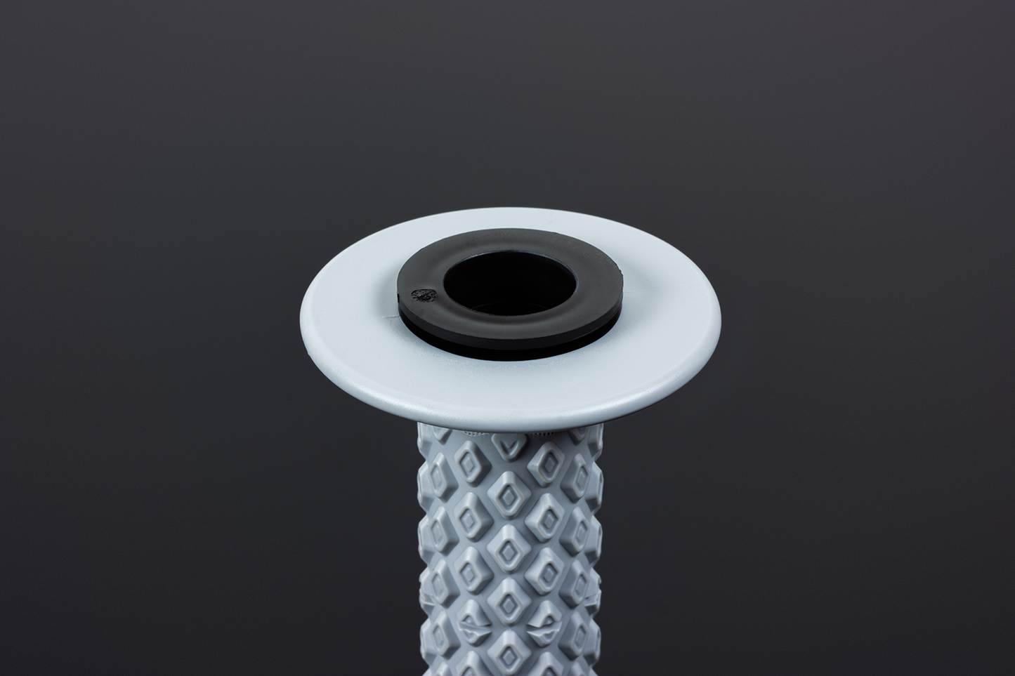 
                  
                    Grip DL Comfort Black
                  
                