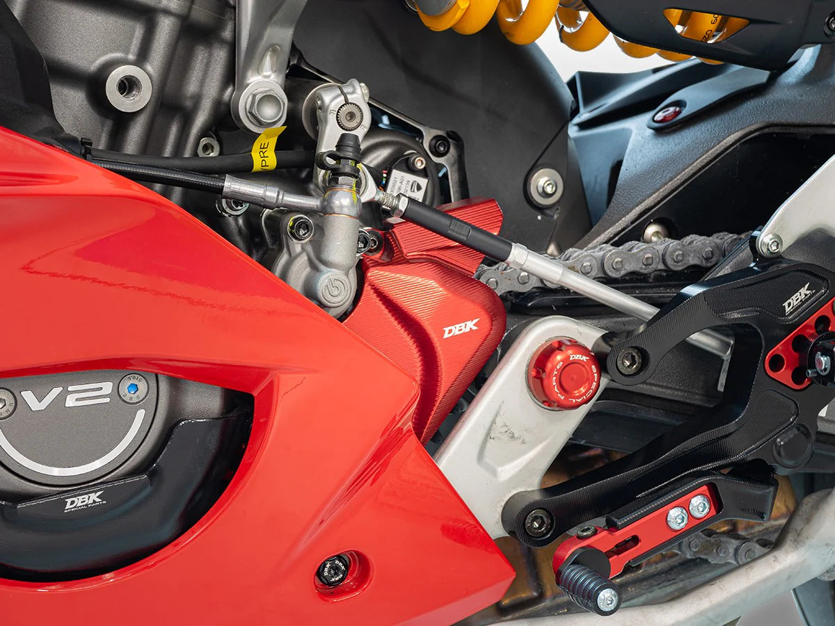 
                  
                    Ducabike DBK CP14 PANIGALE/SF V2 MY25 Sprocket Cover
                  
                