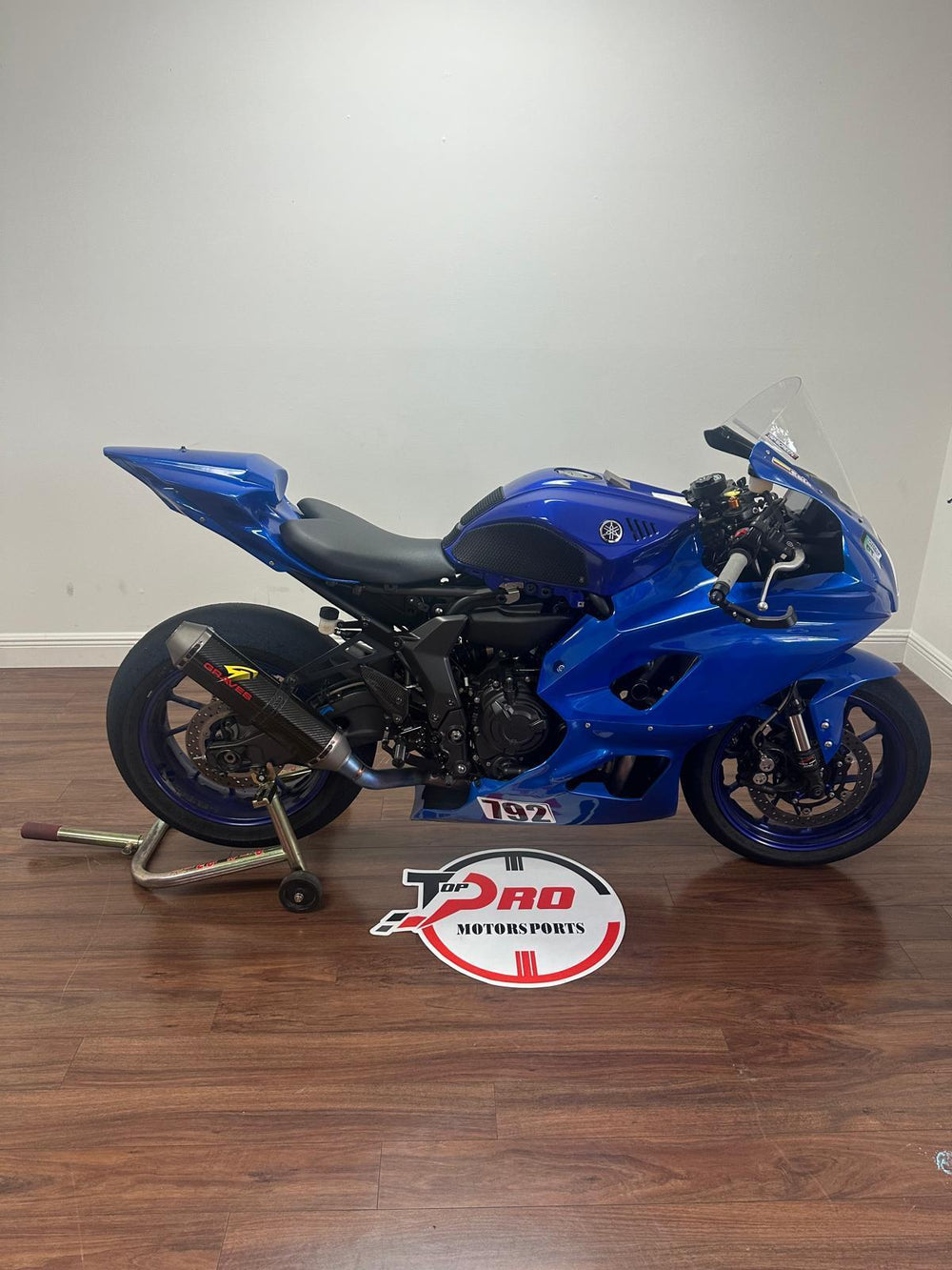 R7 Used 2022 Yamaha Sportbike