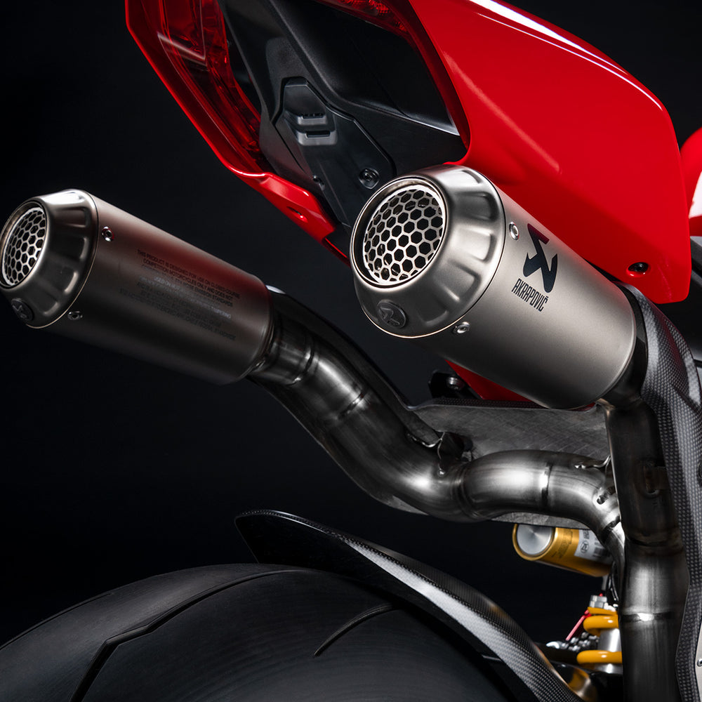 V4 EXHAUST