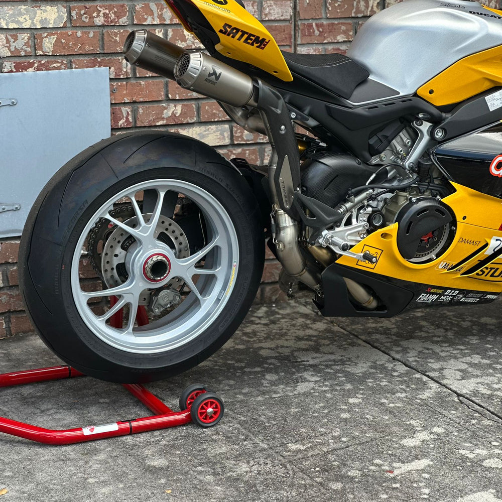 
                  
                    Detailed view of Ducati V4 fuel tank with SBK Replica livery
                  
                