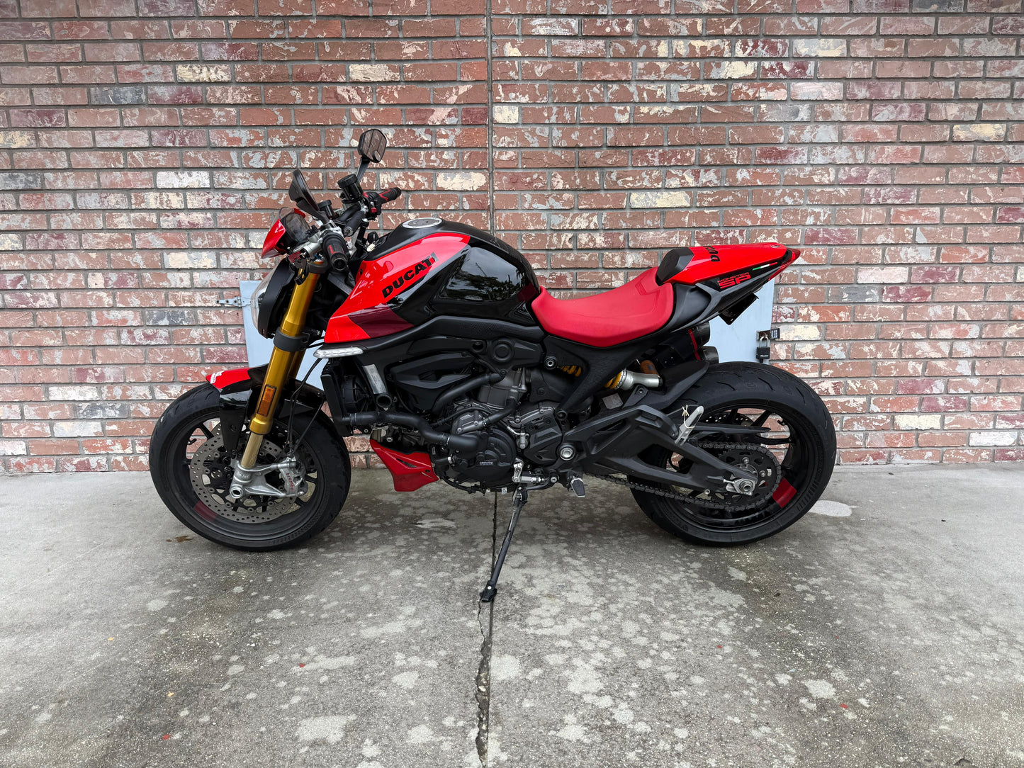 
                  
                    Used 2024 Ducati Monster SP
                  
                