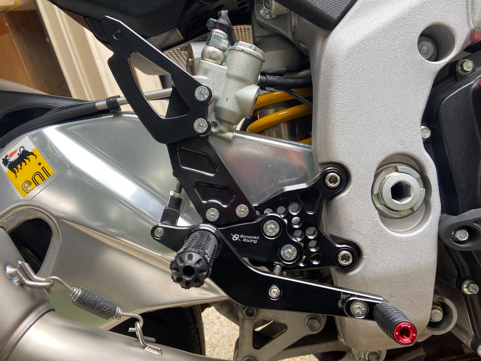 
                  
                    Bonamici Aprilia RSV4 / Tuono V4 Rearsets w/APRC (+ IBLS) (2017+) ("GP" Shift)
                  
                