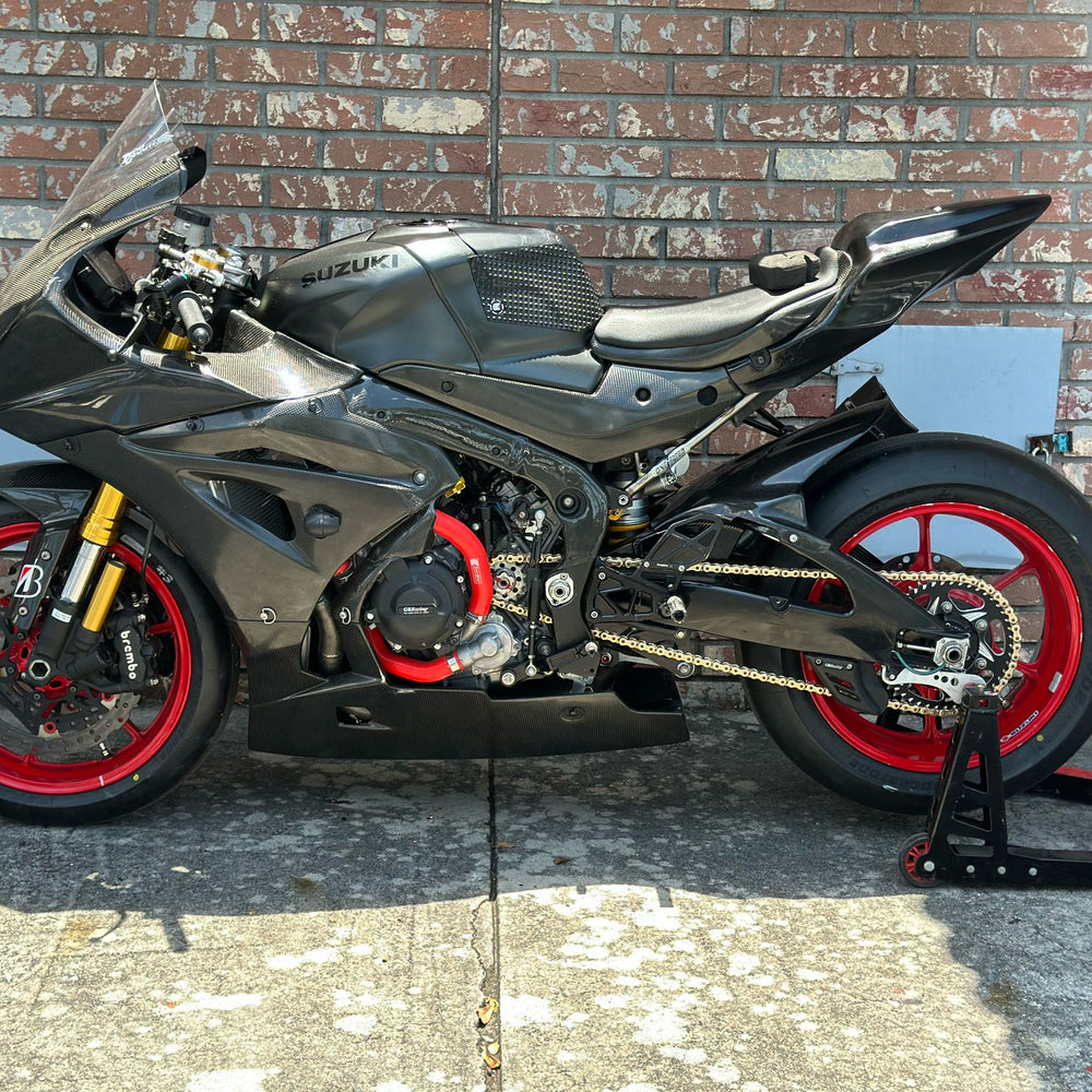 
                  
                    2021 Suzuki GSXR1000R Superbike
                  
                