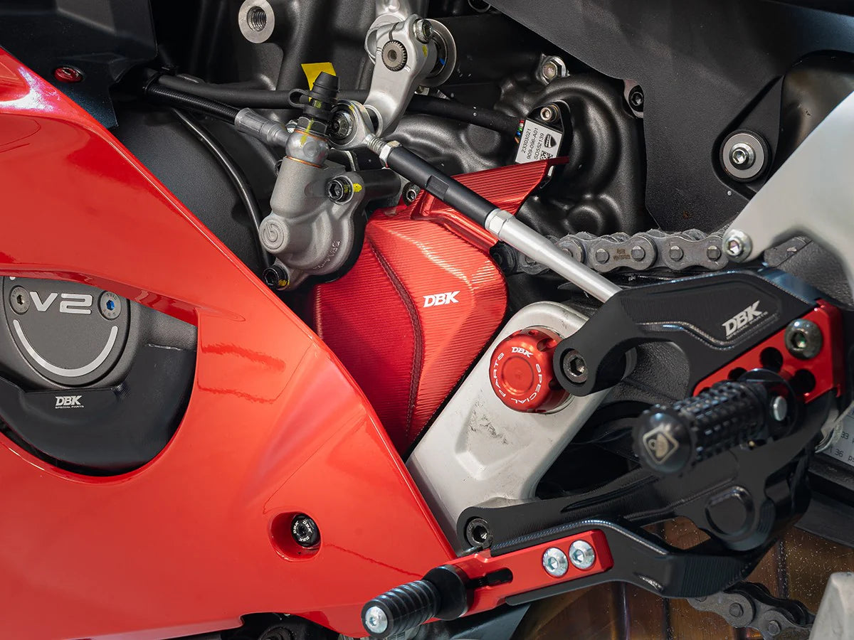 
                  
                    Ducabike DBK CP14 PANIGALE/SF V2 MY25 Sprocket Cover
                  
                
