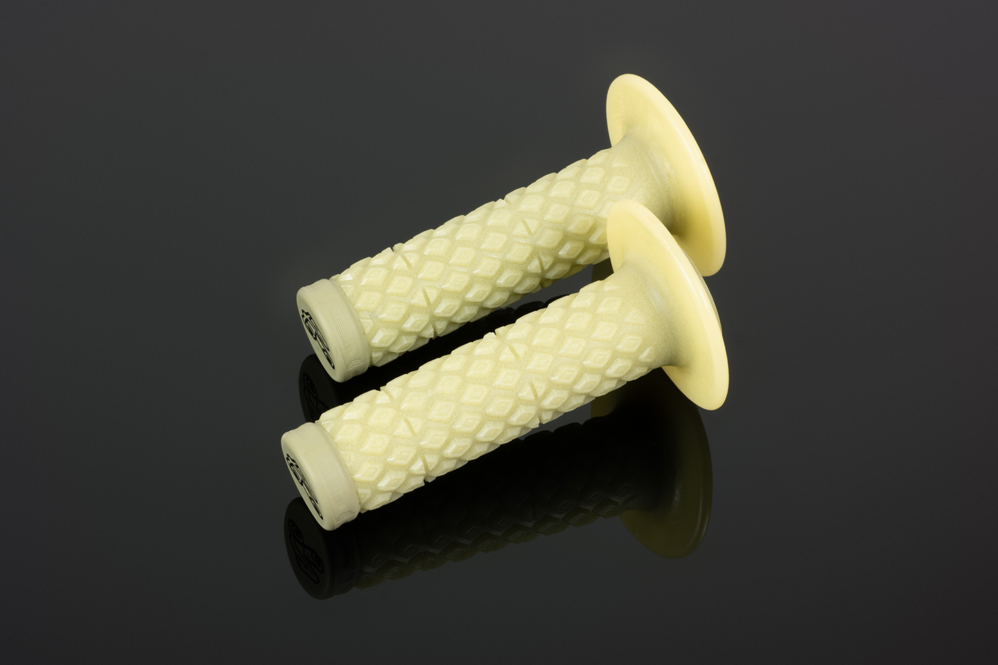 
                  
                    Grip DL Comfort Aramid
                  
                