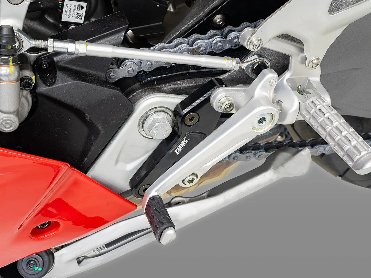 
                  
                    Ducabike DBK PAP06 Panigale V2 MY25 Oem Footrest Rear Plates
                  
                