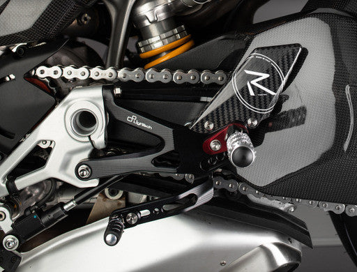 
                  
                    Lightech - R Version Footpegs - Ducati - Standard & Reverse Shift - FTRDU012R
                  
                