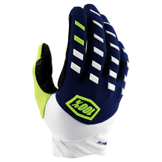
                  
                    100% Airmatic Gloves
                  
                