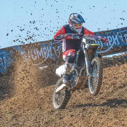 
                  
                    SHOEI VFX-EVO Jammer Helmet
                  
                