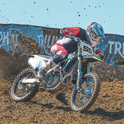 
                  
                    SHOEI VFX-EVO Jammer Helmet
                  
                