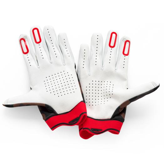 
                  
                    100% iTrack 2 Gloves
                  
                